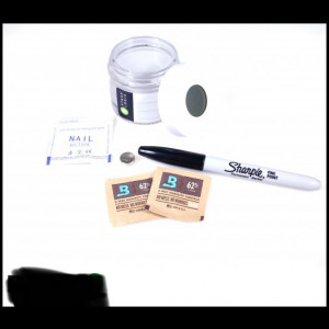 1/2 Oz smart jar by stashlogix